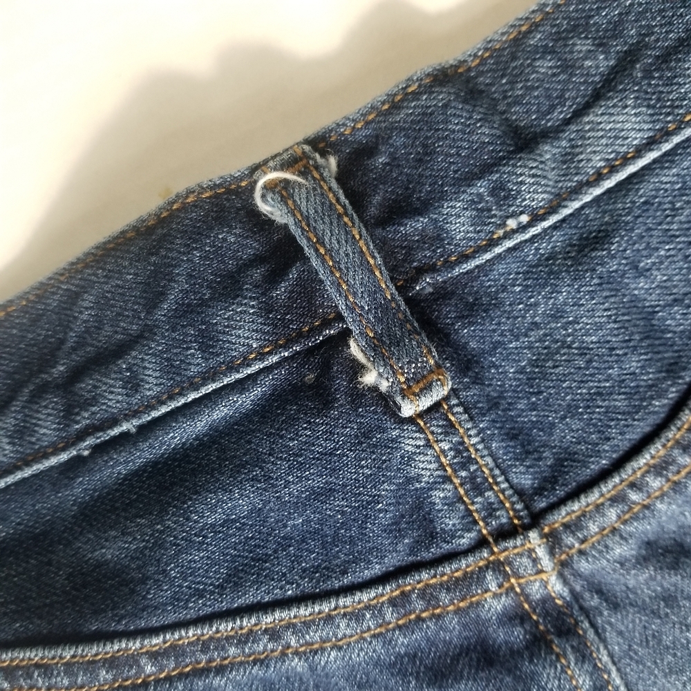 AMERICAN EAGLE WOMEN'S CUTOFF JEAN SHORTS SIZE 6 - Picture 10 of 12